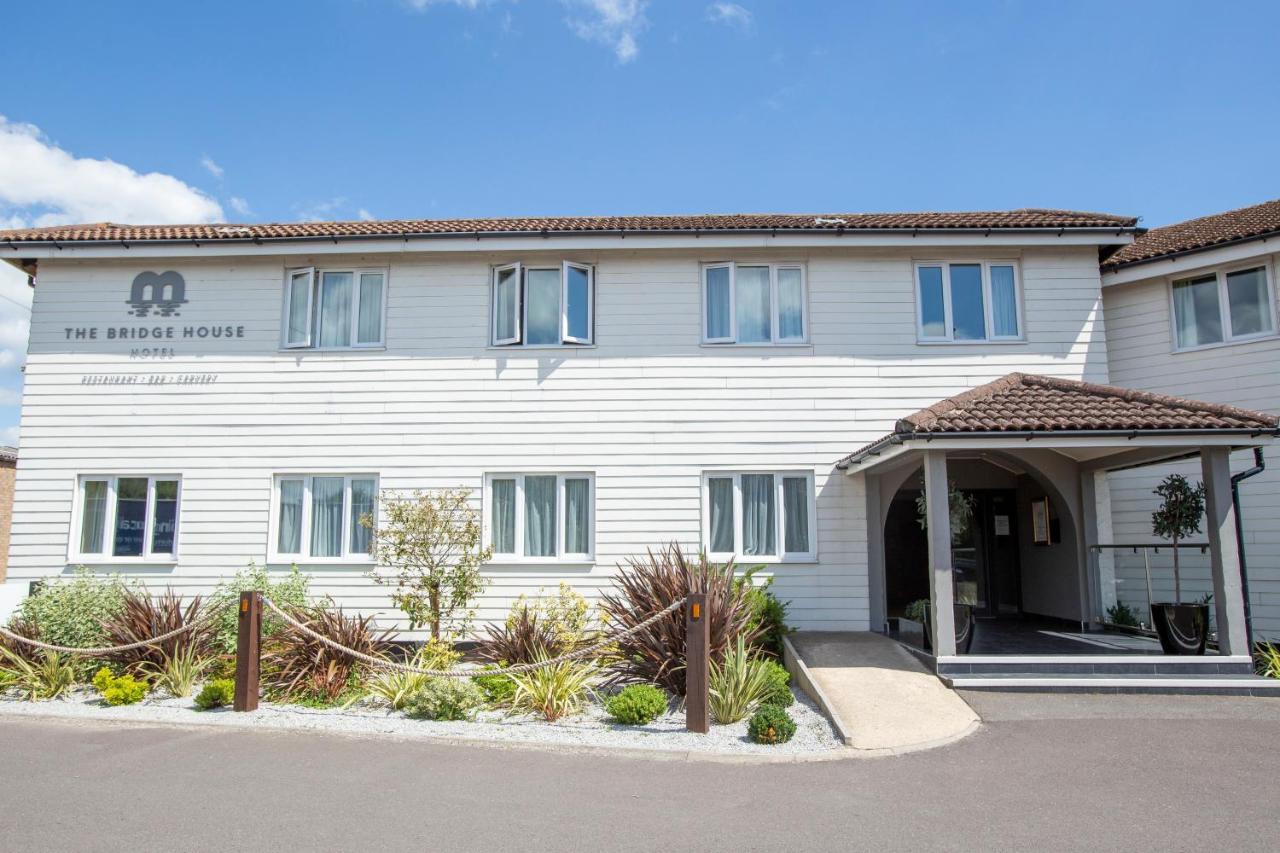 The Bridge House; BW Signature Collection Ferndown Eksteriør billede